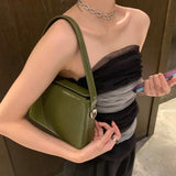 Elegant Handbag Shoulder Bag with chain 優雅手提包腋下包配銀聯
